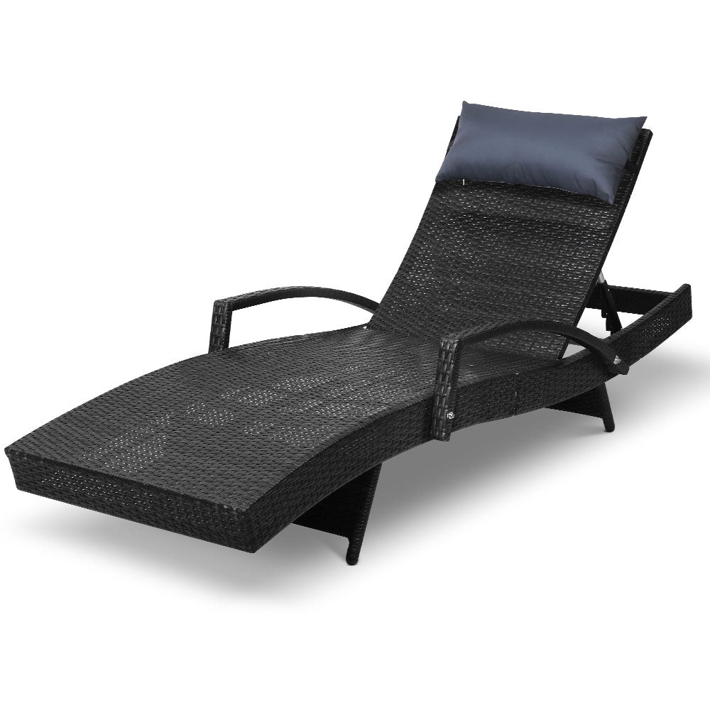 Outdoor Sun Lounge Furniture Day Bed Wicker Pillow Sofa Set
